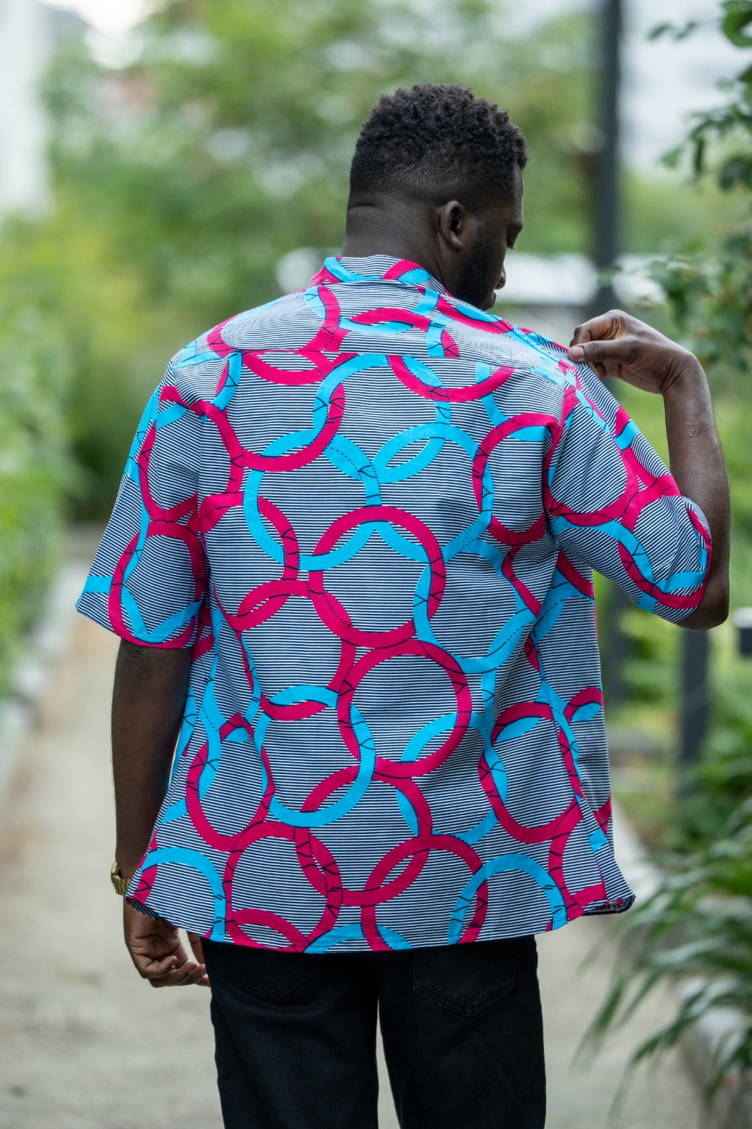 Men’s Collarless Short Sleeve Shirt